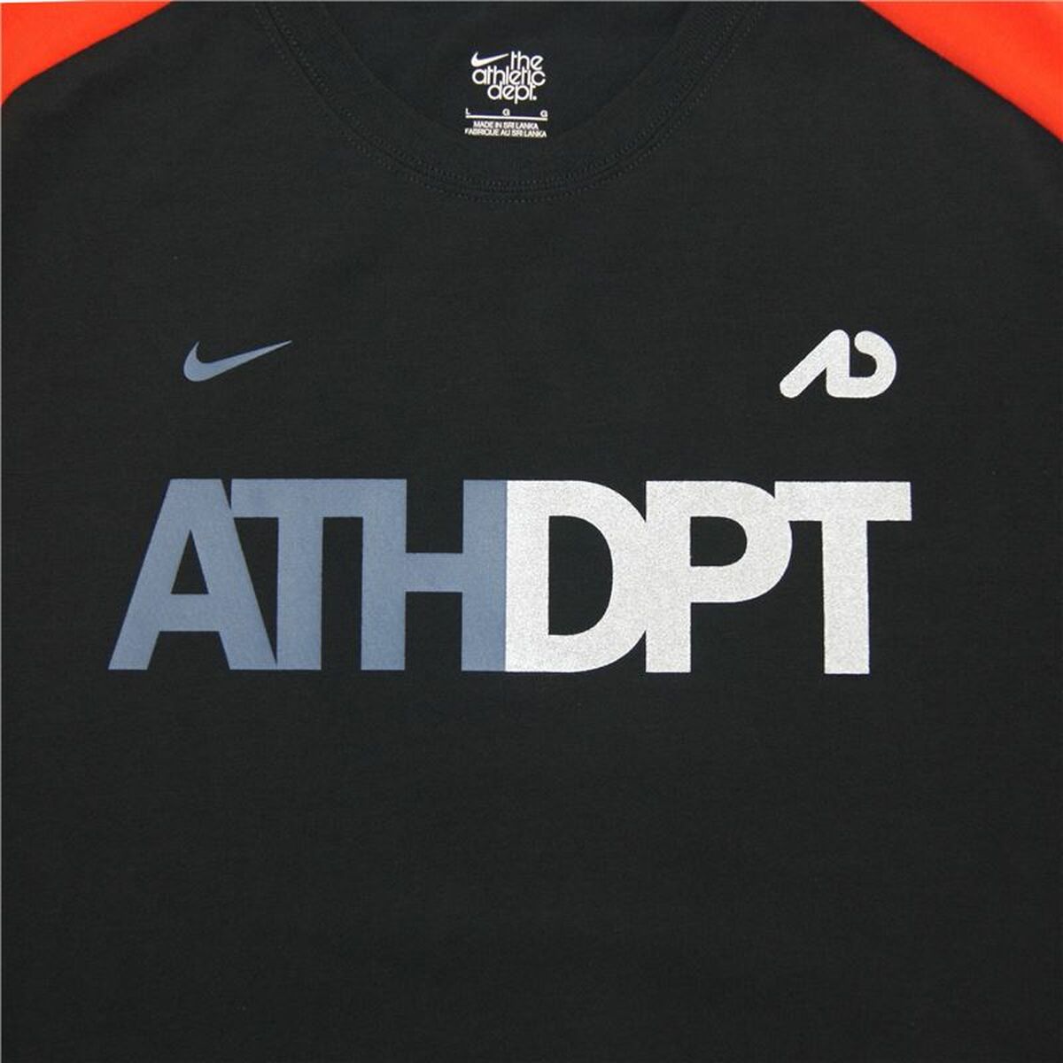 Men’s Short Sleeve T-Shirt Nike Sportswear Black-2