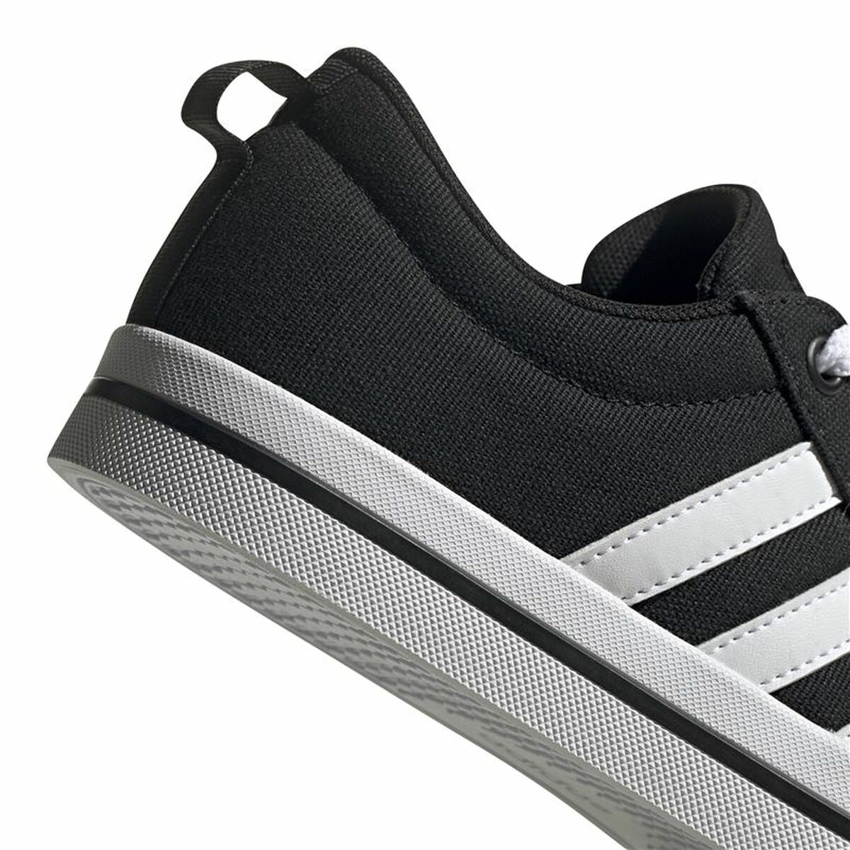 Children’s Casual Trainers Adidas Bravada Black-1