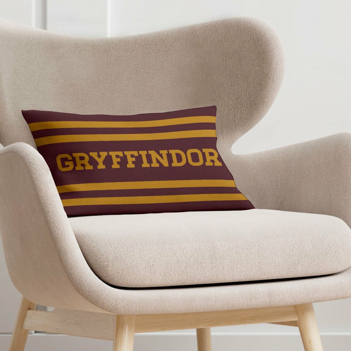 Cushion cover Harry Potter Gryffindor House Multicolour Burgundy 30 x 50 cm-1