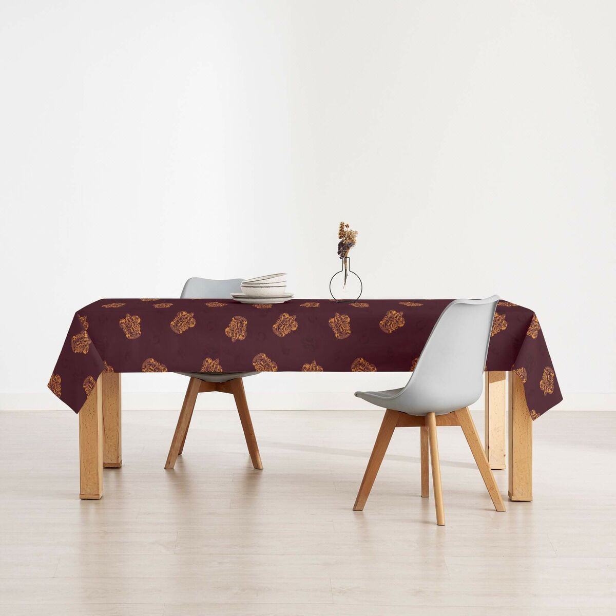 Stain-proof resined tablecloth Harry Potter Gryffindor Multicolour 150 x 150 cm-1