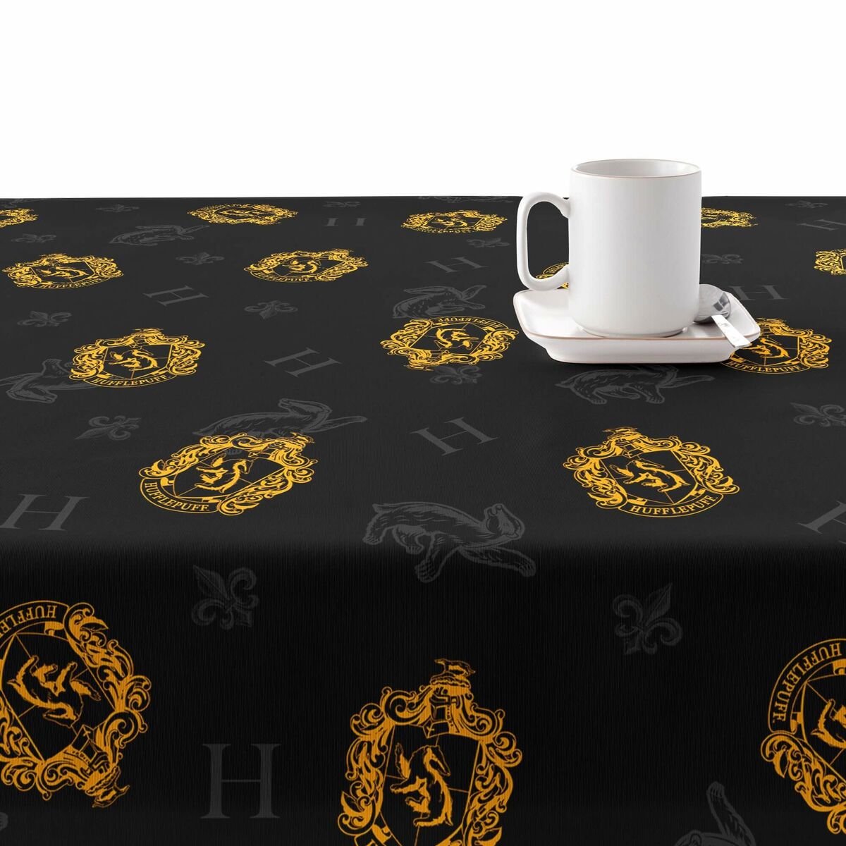 Stain-proof resined tablecloth Harry Potter Hufflepuff Multicolour 200 x 150 cm-2