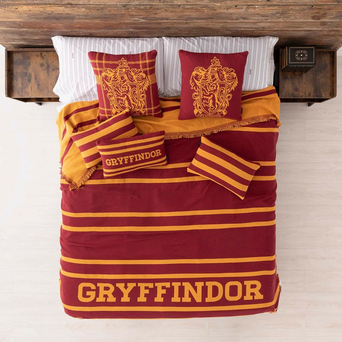 Blanket Harry Potter Gryffindor House Multicolour 180 x 2 x 260 cm-0