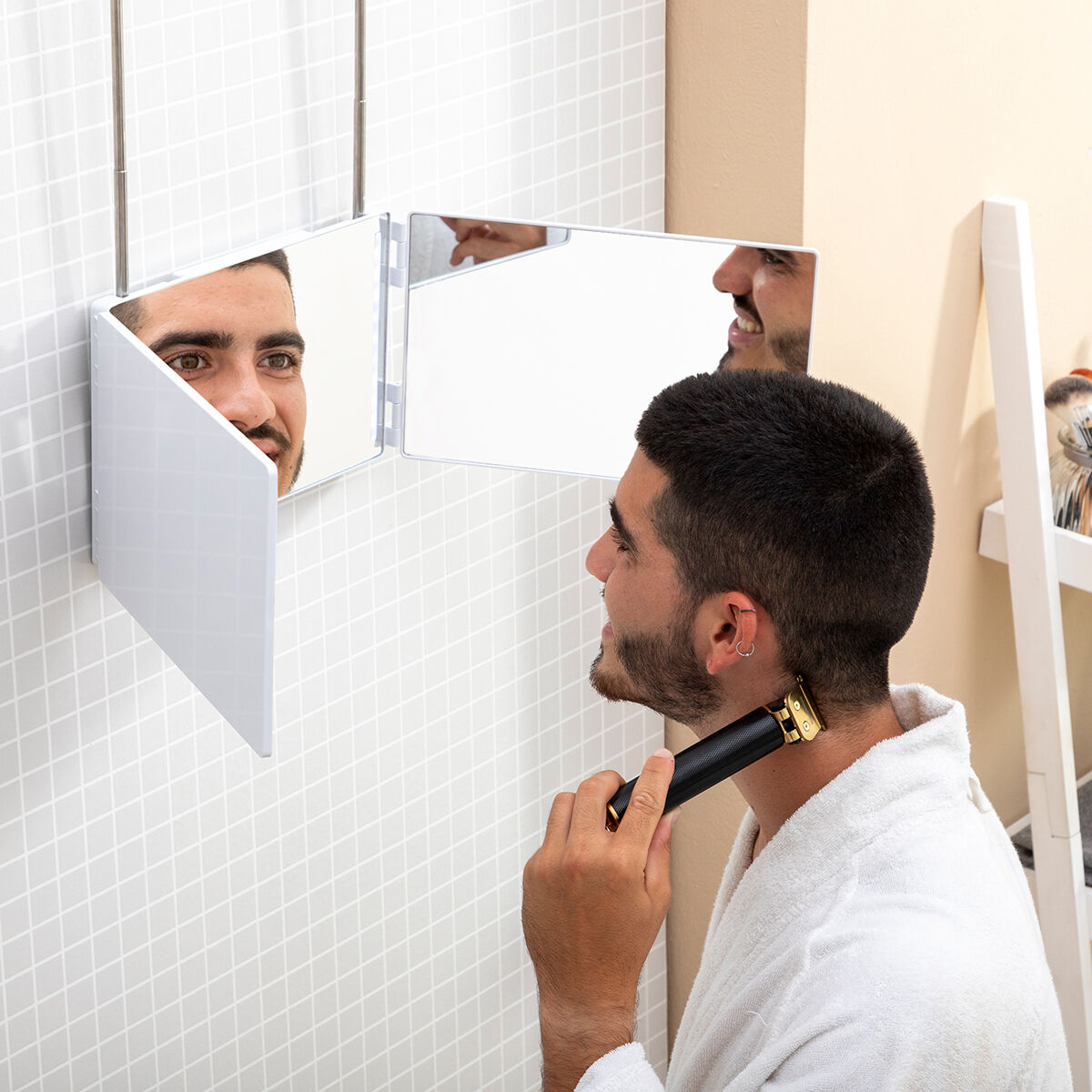 Bathroom Mirror with LED Light and 360º Vision SelfKut InnovaGoods-0