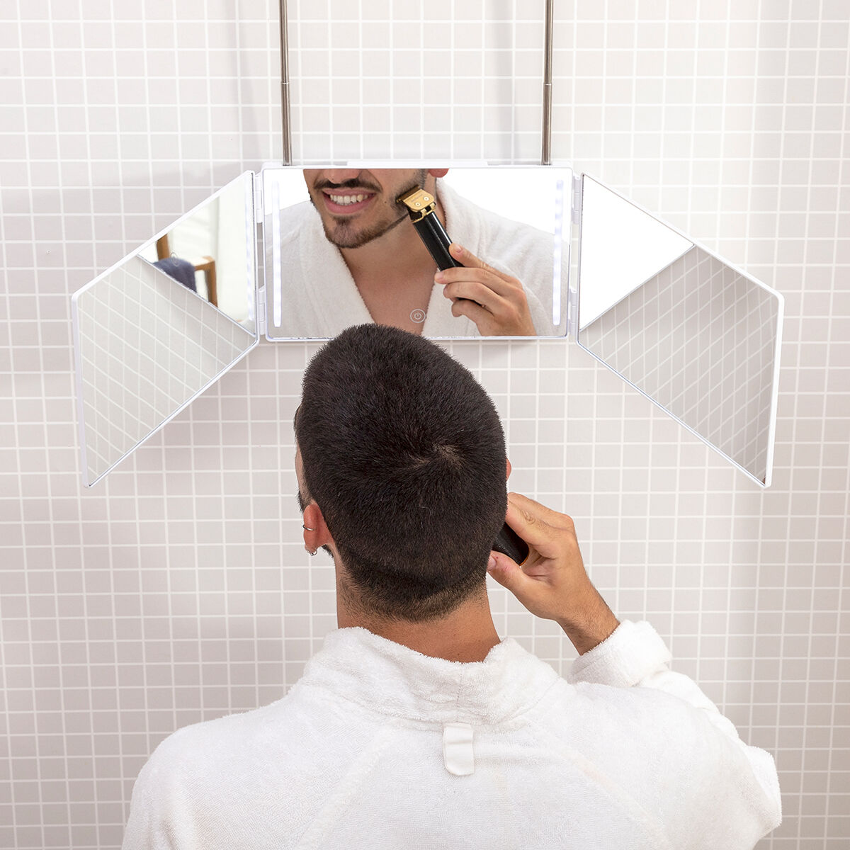 Bathroom Mirror with LED Light and 360º Vision SelfKut InnovaGoods-16