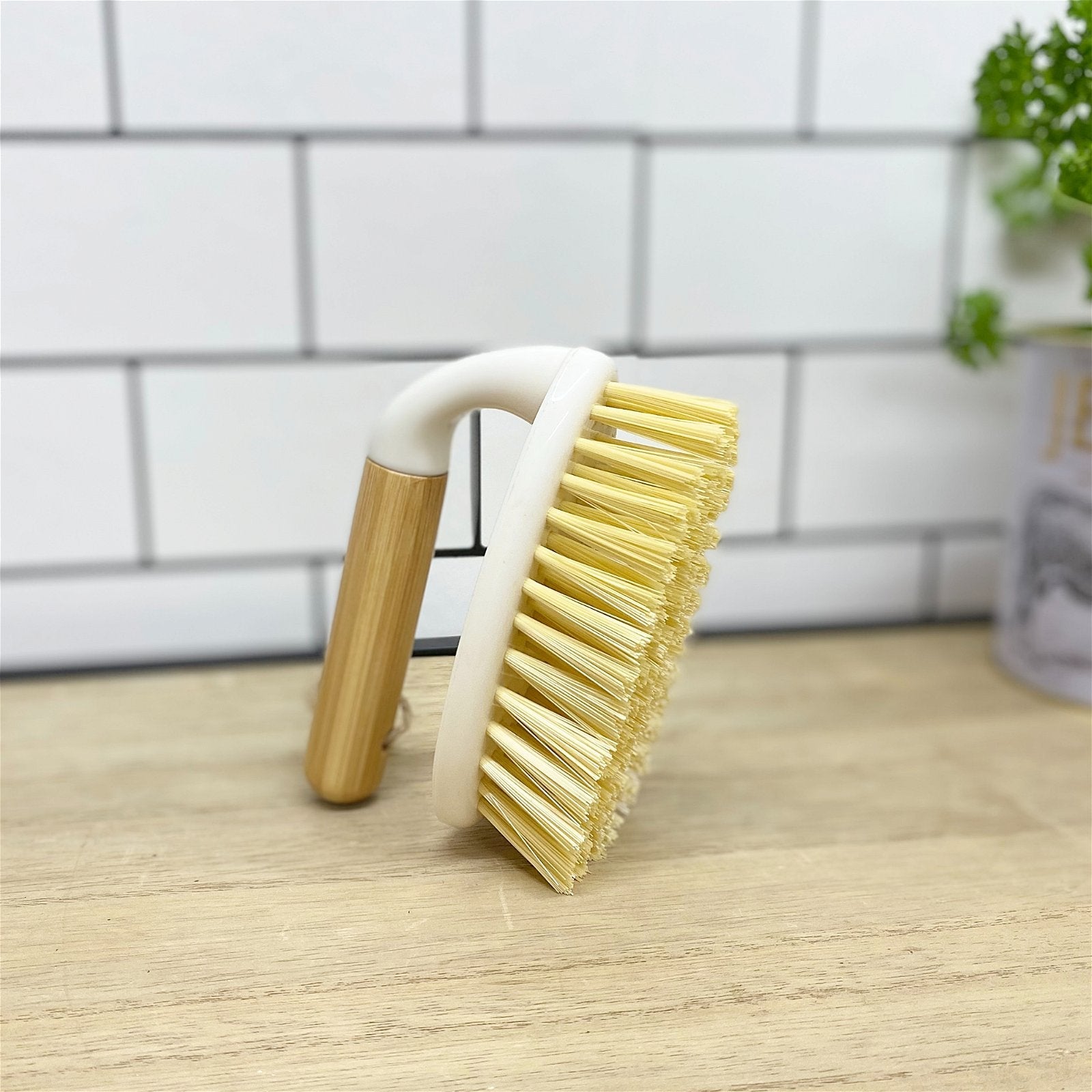 Cream Scrubbing Brush with Bamboo Wooden Handle-1