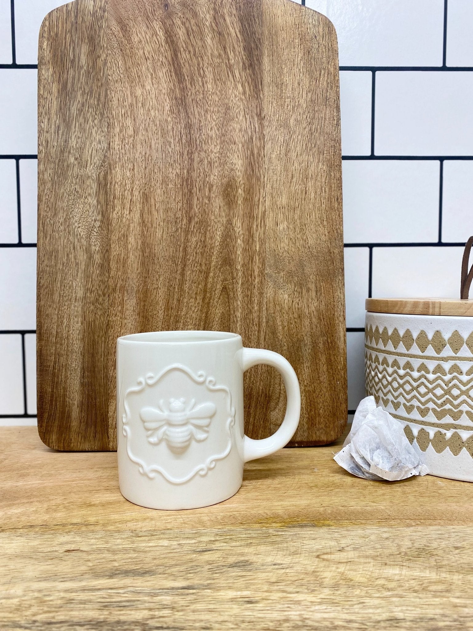 Cream Ceramic Embossed Bee Mug-3