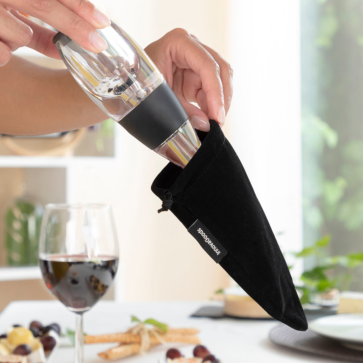 Professional Wine Aerator with Tower Stand and Non-Drip Base Winair InnovaGoods-6