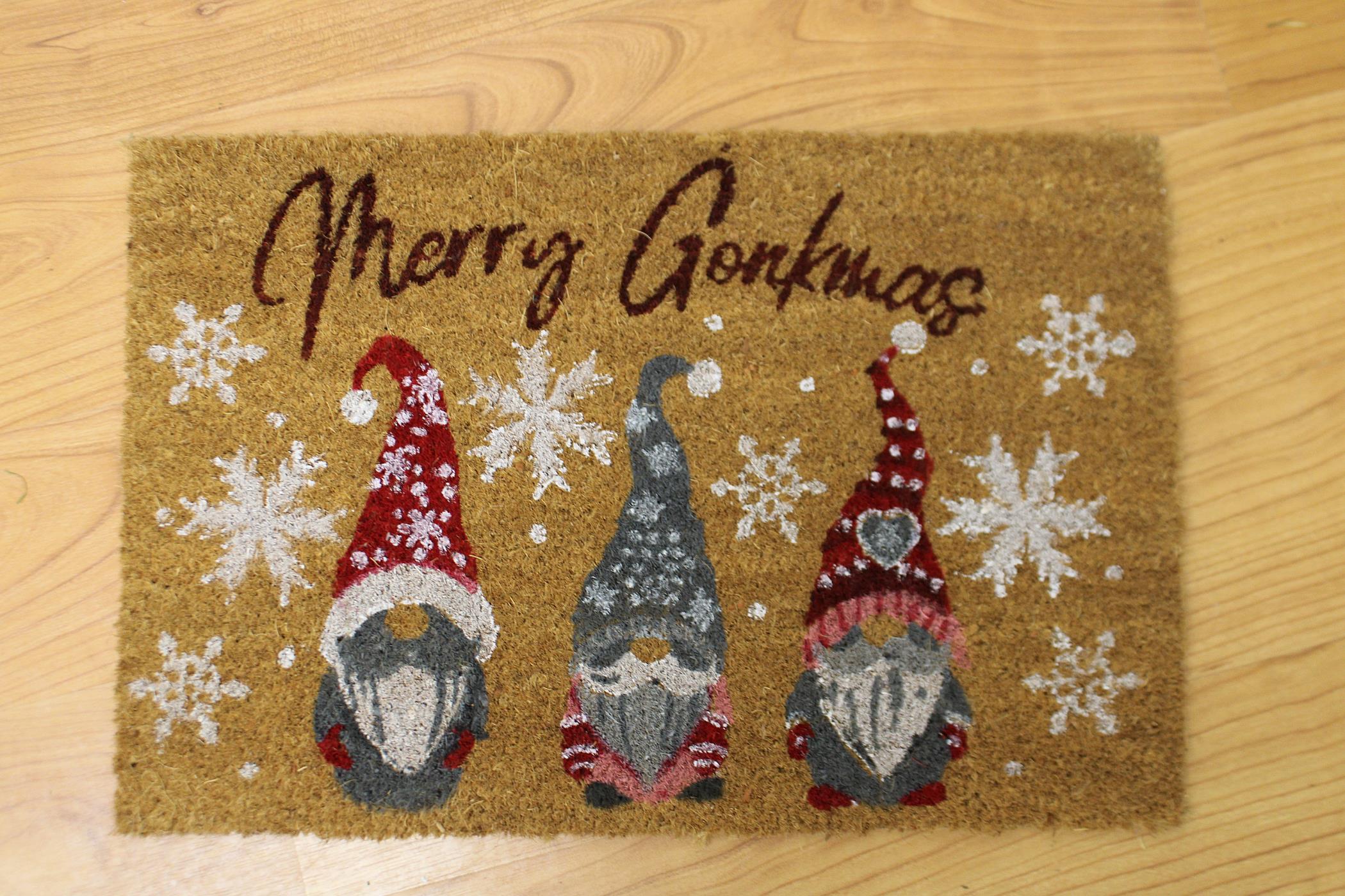 Merry 'Gonkmas' Doormat-1