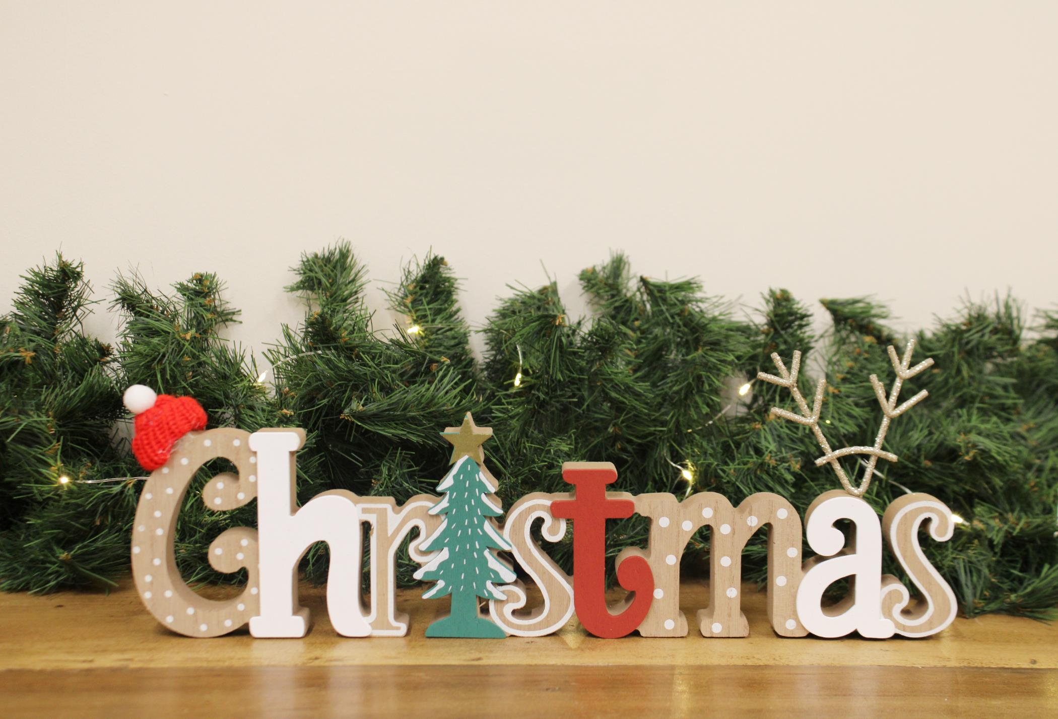 Freestanding Wooden Christmas Decoration-1